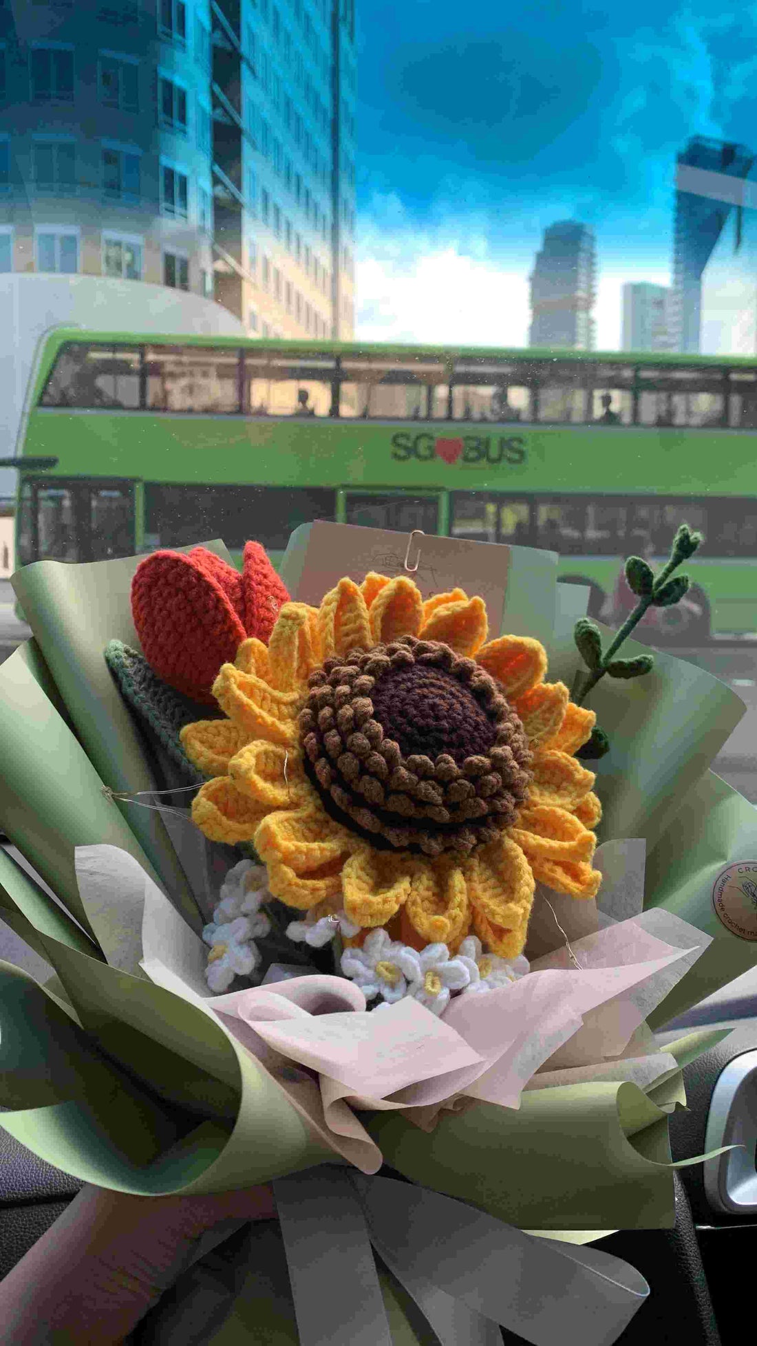 How CrochetSG.com ensures a Smooth Crochet Flower Delivery in 5 Steps