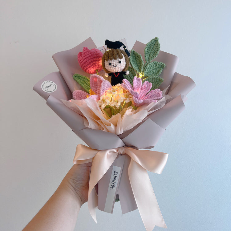 Graduation Flowers - CrochetSG.com