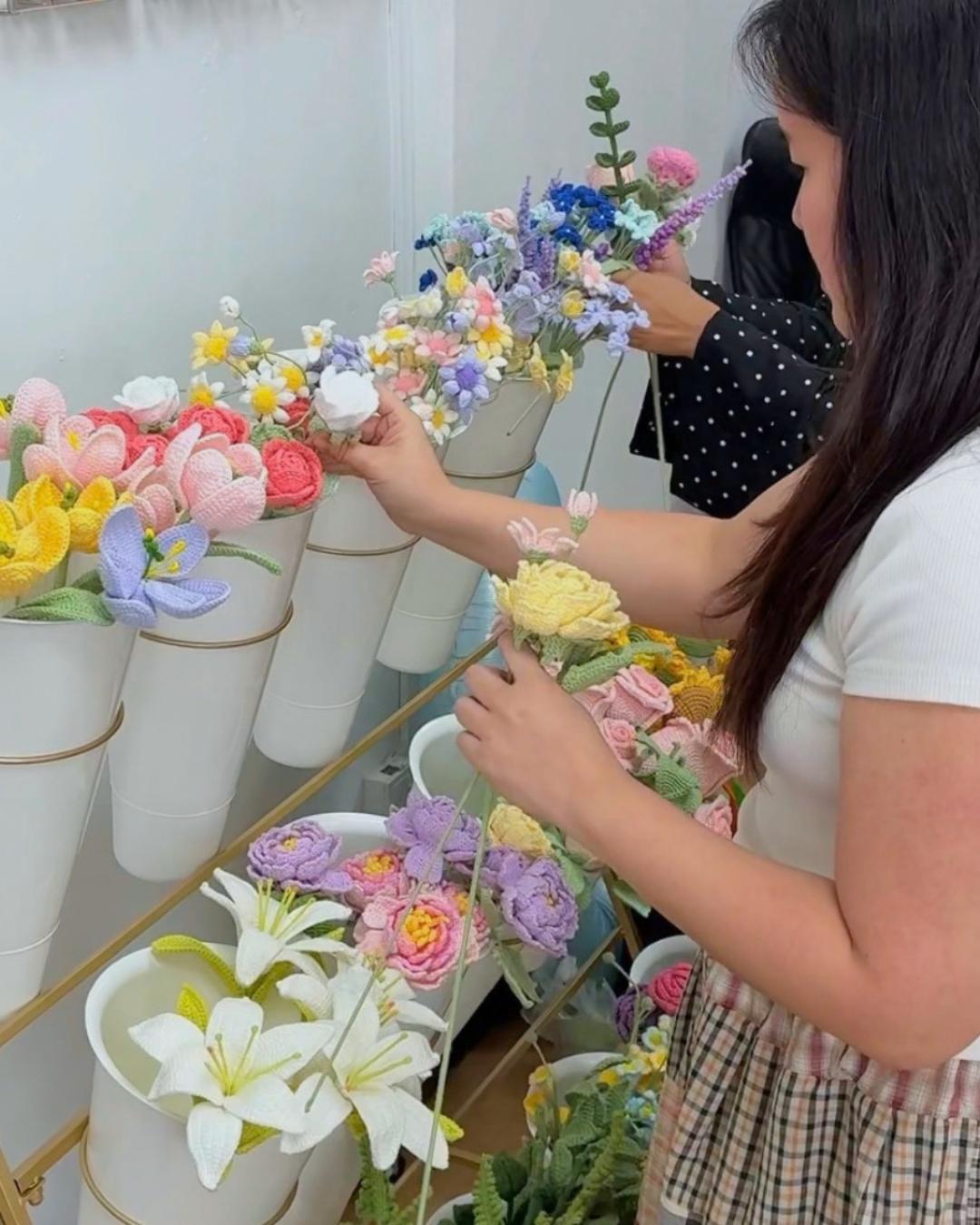 CrochetSG x Co. Duxton - Crochet Flower Wrapping Workshop