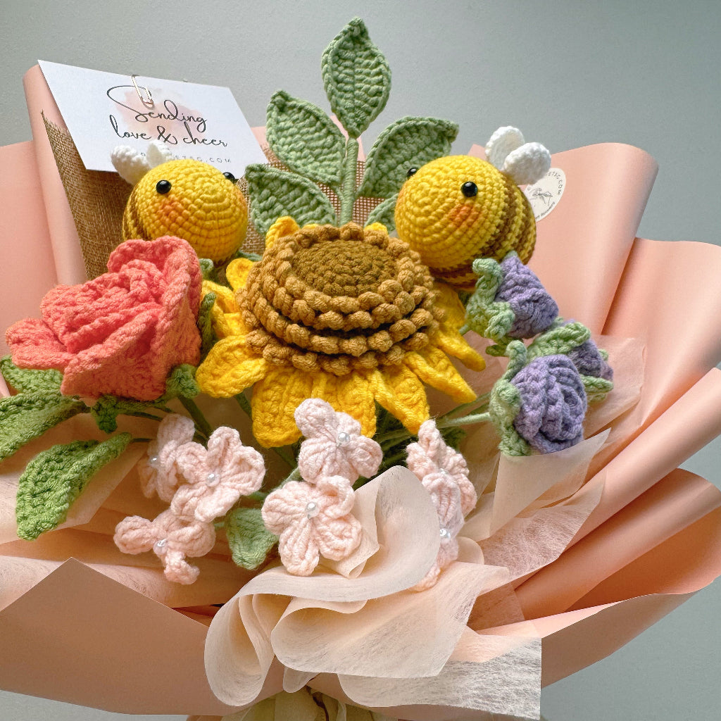 crochet sunflower with crochet amigurumi bee