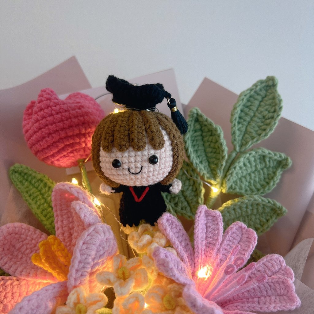 Bright Beginning Crochet Flower Bouquet (Girl Zoom in Girl Character)