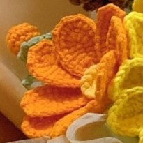 Cheerful Radiance Crochet Flower Bouquet (cosmos flower)