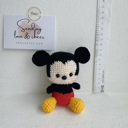 Crochet Cartoon Character (Amigurumi) (Mickey Disney)