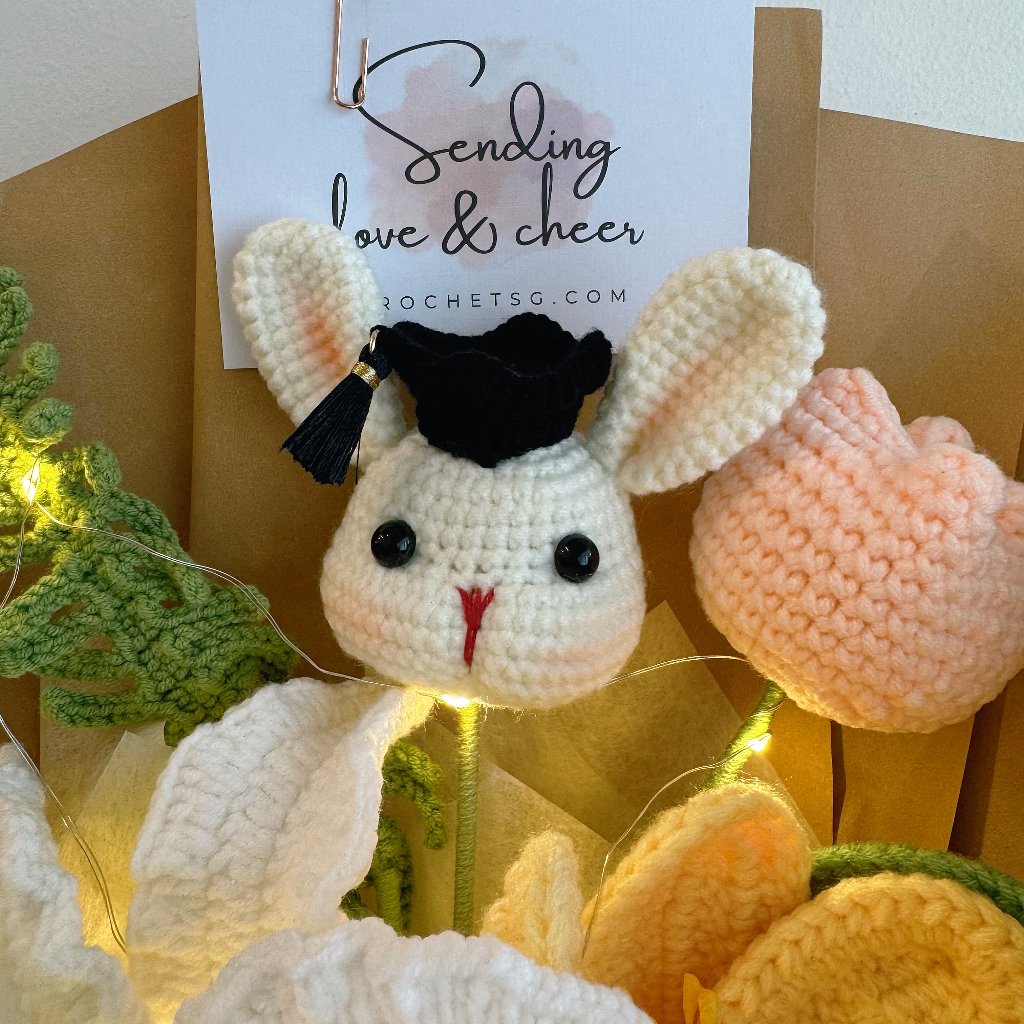 Scholar Bunny Crochet Flower Bouquet (Zoom in Bunny Head)