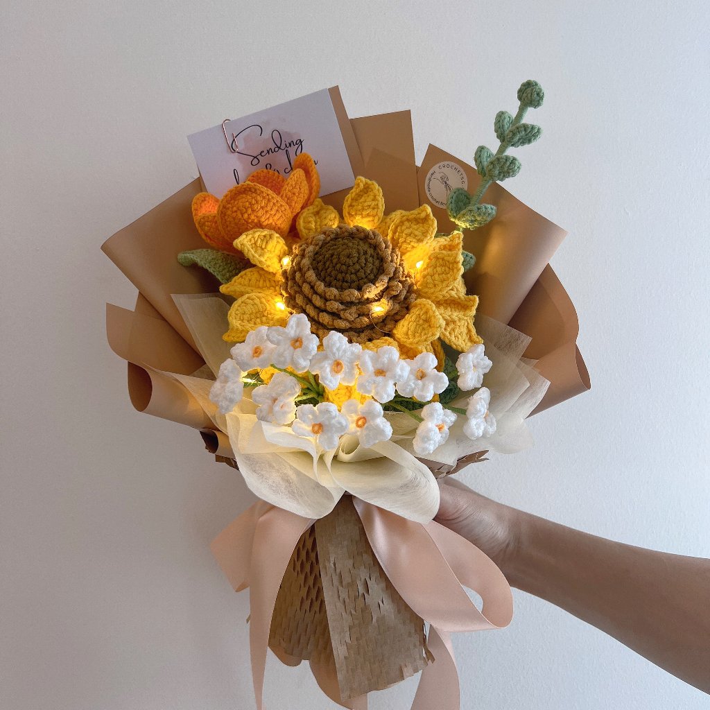 Suny Symphony crochet flower bouquet with fairy light